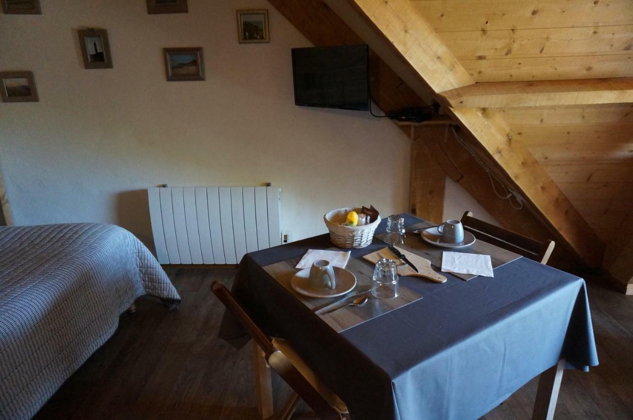 La Rogeraie Cap Gris Nez Bed & Breakfast อูแด็งก็อง ภายนอก รูปภาพ